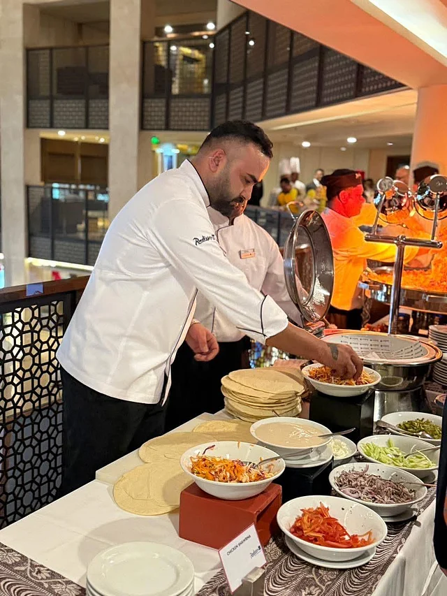 তুর্কি সেভরি ও কাবাব এক্সপার্ট শেফ চেলিক আহমেত মেলিকগাজি