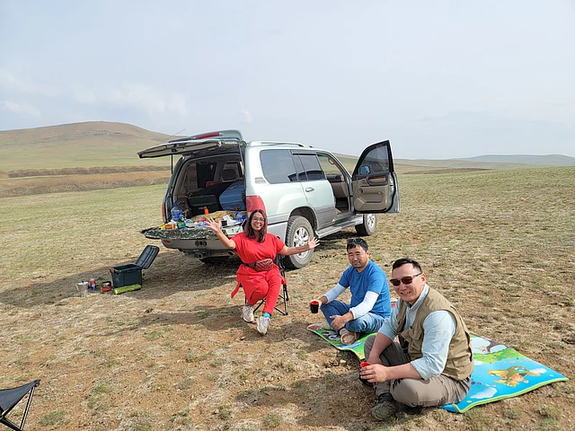 পথের পাশে সকালের নাস্তা