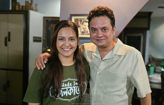 সবসময় বন্ধু ছিলেন এই দুই সহশিল্পী। একসঙ্গে খুব মানায় শান্ত স্বভাবের এই জুটীকে।