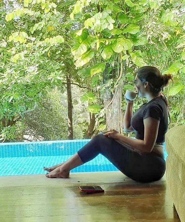 অ্যাথলেজারের লুক বলছে ফিটনেস ধরে রেখেছেন এই অভিনেত্রী