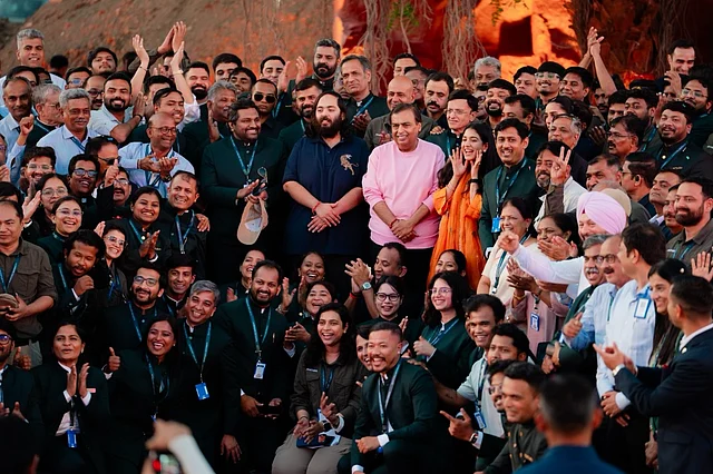 বন্যপ্রাণী সংরক্ষণের জন্য অনন্ত আম্বানির প্রতিষ্ঠিত 'ভান্তারা ইউনিভার্সিটি'-র ফাউন্ডেশন অনুষ্ঠান