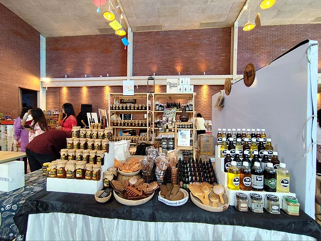 ছিল অর্গ্যানিক খাদ্যপণ্য, আচার ও হার্বাল বিউটি পণ্য