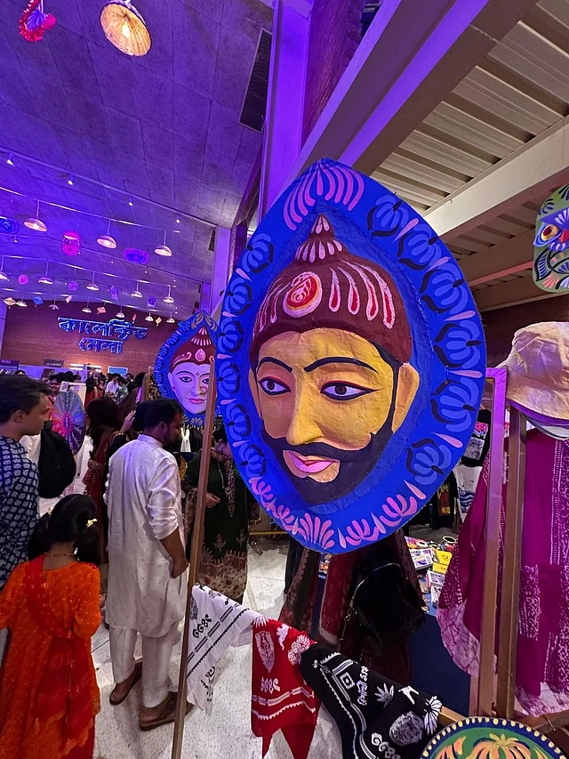 দেশীয় মোটিফগুলো চমৎকার হয়েছে আসলেই