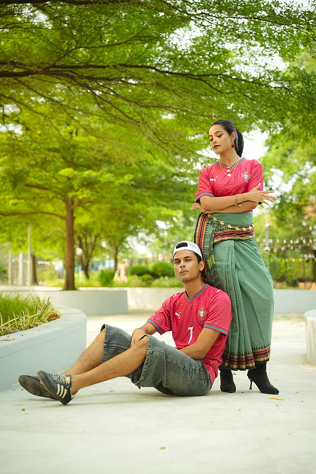 বাঙালি ঐতিহ্য ও আরবান ক্যাজুয়াল কালচারের মেলবন্ধনে উপস্থাপন করা হয়েছে পর্তুগালের জার্সি