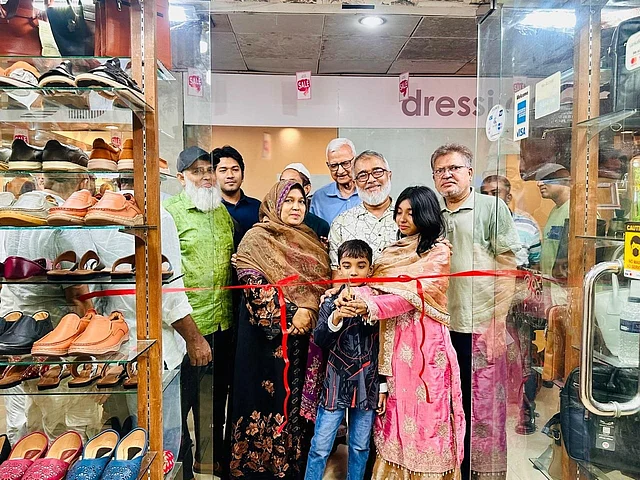 ক্রেতাদের সেই চাওয়াকেই গুরুত্ব দিয়ে ধানমন্ডির অর্চার্ড পয়েন্টে নতুন শোরুমের যাত্রা
