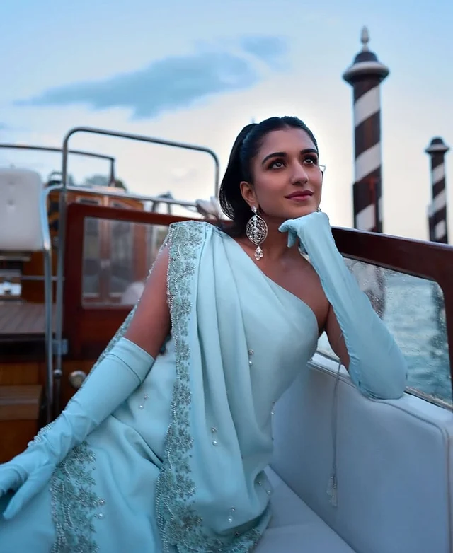 সংযম, পরিমিতি ও নীরব সৌন্দর্য ফুটে উঠেছে রাধিকা আম্বানির লুকে