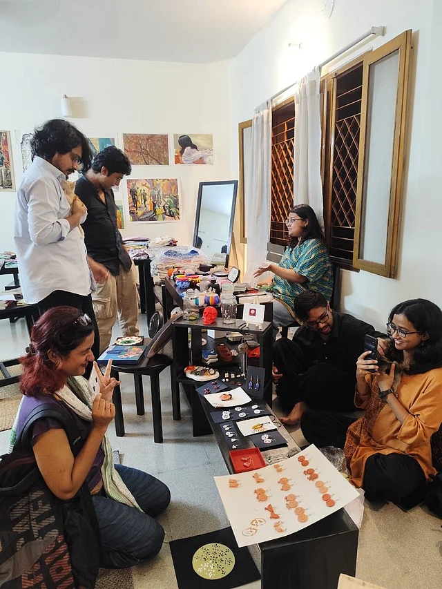 নান্দনিক সব লাইফস্টাইল পণ্য আর ক্র্যাফট ওয়ার্কশপে প্রাণবন্ত হয়ে উঠেছিল এই মেলা