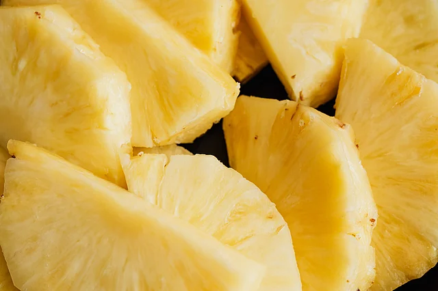 আনারস দিবে কার্ব