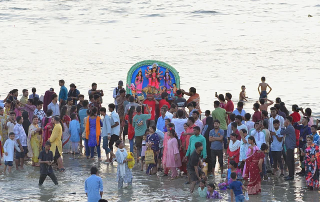 জলে নামানো হচ্ছে