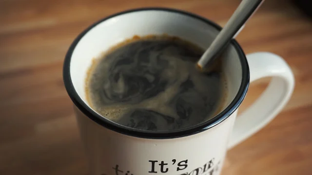 ব্ল্যাক কফিই শ্রেয়, তবে চিনি ছাড়া
