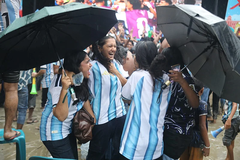 Argentina fans celebrate their team's victory over Switzerland at Dhaka University's TSC on Saturday, 11 July 2026.