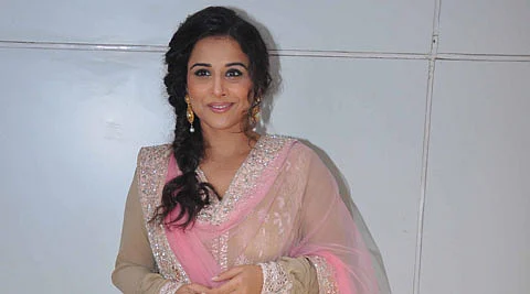 Vidya Balan, who will be seen romancing a young actor Ali Faizal in forthcoming film 'Bobbby Jasoos', says romance has no age bar. The detective comedy 'Bobby Jasoos' revolves around a female character.
