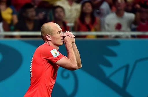 Netherlands' forward Arjen Robben gestures during a quarter-final football match between Netherlands and Costa Rica at the Fonte Nova Arena in Salvador during the 2014 FIFA World Cup on July 5, 2014. AFP