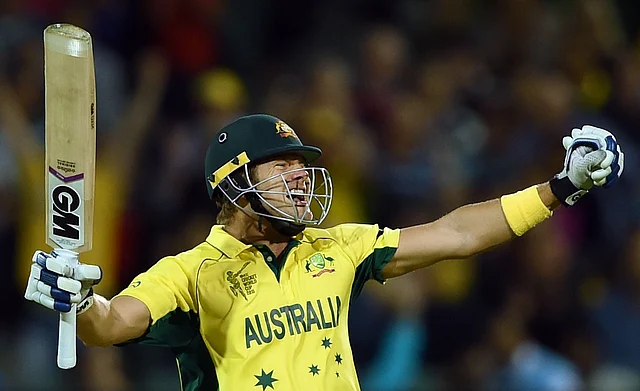 Shane Watson celebrates after scoring the winning runs during their match against Pakistan in Adelaide on 20 March 2015. Photo: AFP