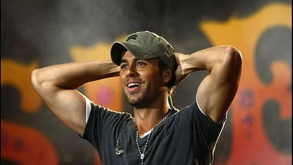 Enrique sliced his fingers open after he caught a drone flying mid-air at his concert in Mexico,Tijuana. Photo: AFP
