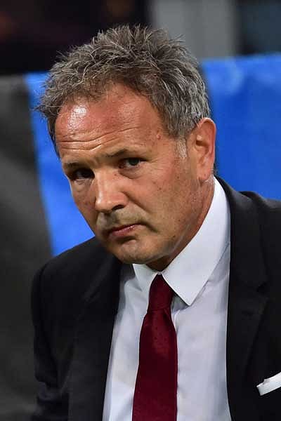 This file photo taken on 13 September, 2015 shows AC Milan`s Serbian coach Sinisa Mihajlovic during the Italian Serie A football match between Inter Milan and AC Milan at San Siro Stadium in Milan. Photo: AFP