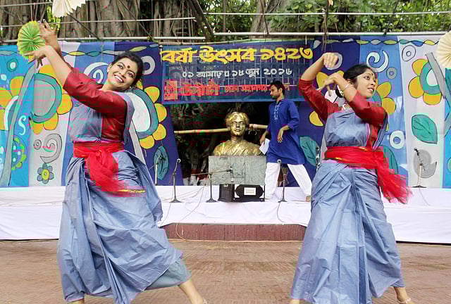 Artistes perform at an event ‘Barsha (monsoon) Festival’ organised by Bangladesh Udichi Shilpigosthi at Nazrul Manch of Bangla Academy to welcome the rainy season on Wednesday. Photo: Focus Bangla