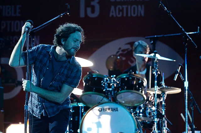 This file photo taken on 26 September, 2015 shows Eddie Vedder from Pearl Jam performing during the fourth annual Global Citizen Festival in Central Park in New York. Photo: AFP