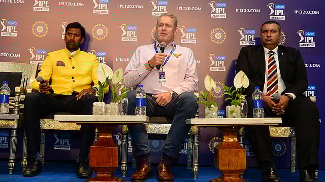 Chennai Super Kings bowling coach Laxmipathy Balaji (L), Sunrisers Hyderabad coach Tom Moody (C) and the Board of Control for Cricket in India (BCCI) Treasurer Anirudh Choudhary (R) attend a press conference for the Indian Premier League 2019 auction in Jaipur on 18 December 2018, as teams prepare their player rosters ahead of the upcoming Twenty20 cricket tournament next year. Photo: AFP