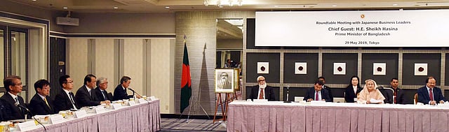 Prime minister Sheikh Hasina takes part in a roundtable with Japanese business leaders at Hotel New Otani, Tokyo on 29 May. Photo: PID