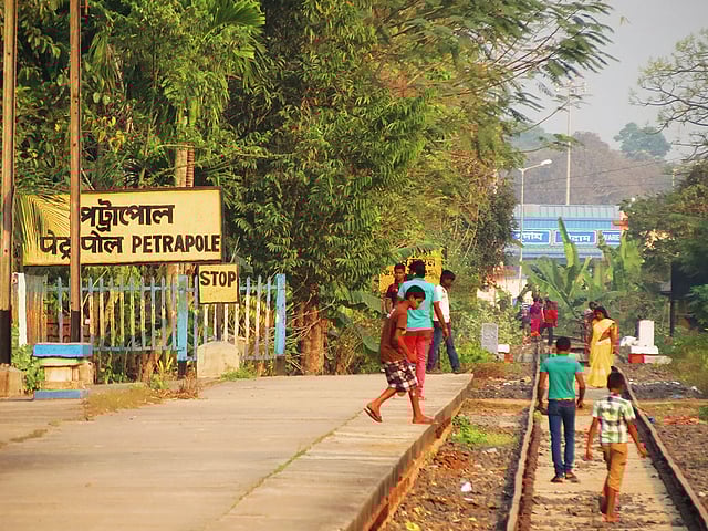 Petrapole railway station. Photo: Wikimedia Commons
