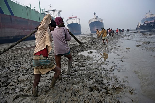Ship-breaking work in Chittagong is known for being precarious, dirty and dangerous. Photo: The Guardian