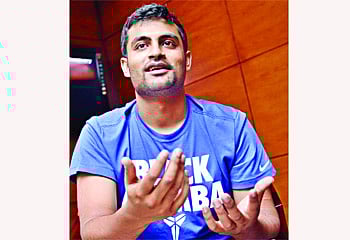 গল্পের ঝাঁপি খুললেন তামিম ইকবাল: ১৯ জুন সাক্ষাত্কারের দিনে। ছবি: সৌরভ দাশ