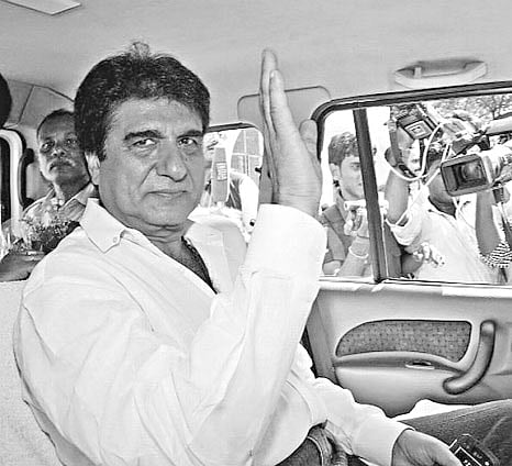 বাব্বর বললেন, মুম্বাইতে এখনো ১২ রুপিতে একবেলা পেটপুরে খাওয়া যায়