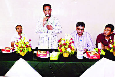 বেসরকারি ক্লিনিক সমিতির মতবিনিময় সভায় বক্তব্য দেন ওয়ার্ড কাউন্সিলর গিয়াস উদ্দিন