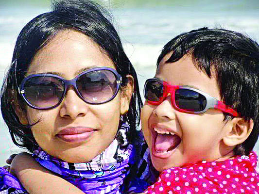 মায়ের সঙ্গে