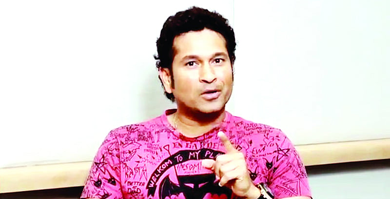 ক্রিকেটের মহানায়ক শচীন টেন্ডুলকার সম্প্রতি সব ধরনের ক্রিকেট থেকে অবসর নিয়েছেন