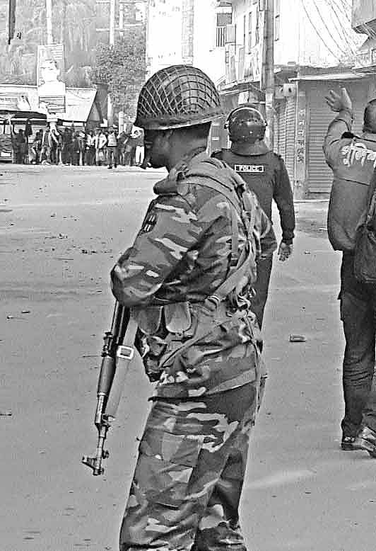 গাবতলী থানার নিরাপত্তায় প্রহরা