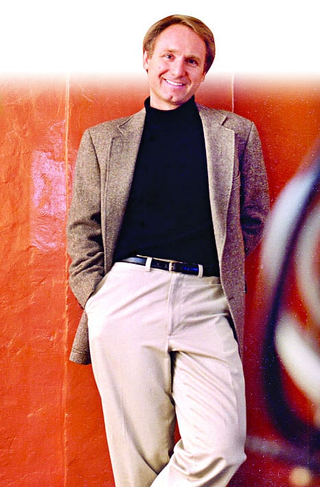 ড্যান ব্রাউন