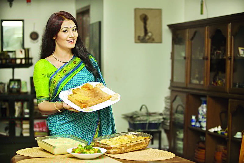 শারমিন লাকি নয় বছরে অনেক রান্না শিখেছিলেন সিদ্দিকা কবীরের কাছ থেকে। ছবি: কবির হোসেন