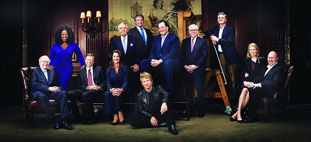 ফোর্বস সাময়িকীর ছবিতে জনকল্যাণকর কাজে এগিয়ে থাকা ধনকুবেররা। তাঁদের নিয়েই শতকোটিপতিদের অভিনব ক্লাবের শুরুর পরিকল্পনা ছিল: (বাঁ থেকে) ওয়ারেন বাফেট, অপরাহ উইনফ্রে, বিল গেটস, মেলিন্ডা গেটস, পিটার পিটারসন, লিওন ব্ল্যাক, জন বন জভি, মার্ক বেনিয়ফ, ডেভিড রুবেনস্টেইন, স্টিভ কেস, লরা অ্যান্ডারসন ও মার্ক অ্যান্ডারসন