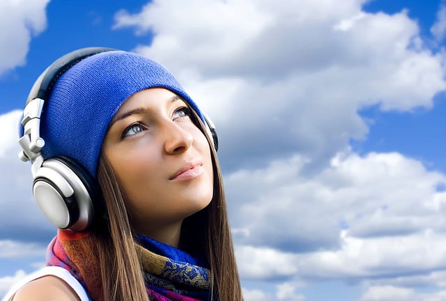 সংগীতের মূর্ছনা মানুষকে আবেগ-অনুভূতির যে স্তরে আবিষ্ট করতে পারে তার তুলনা মেলা নাকি ভার।