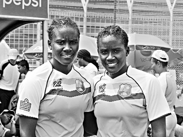 কেসিয়া নাইট ও কেসোনা নাইট