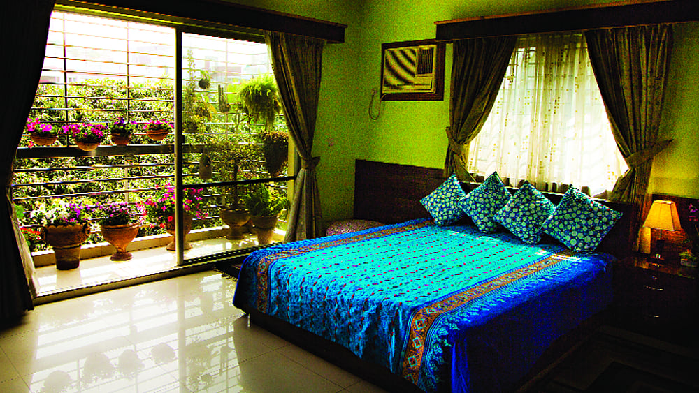 ছবি: অধুনা