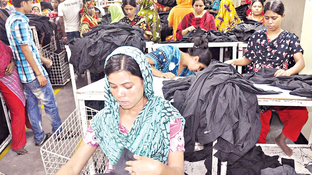 পোশাক কারখানার শ্রমিক