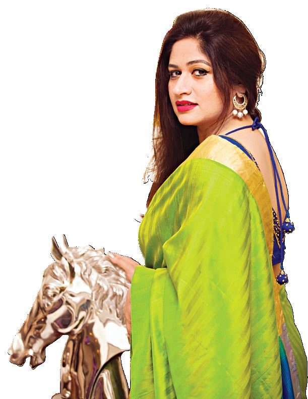 শাড়ি রুবাবা  দৌলার প্রিয়।  ছবি: কবির হোসেন