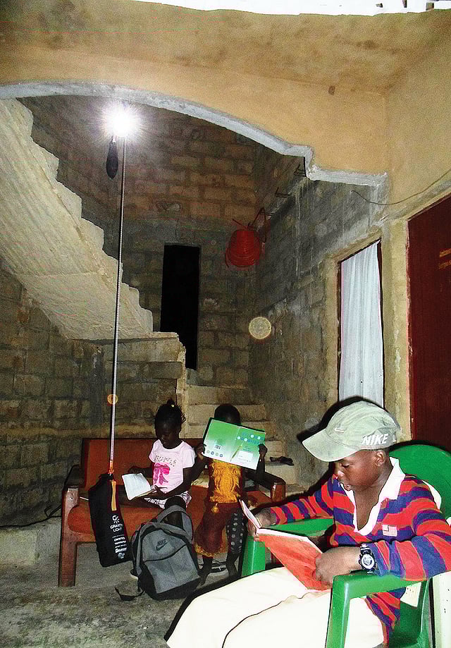 গ্র্যাভিটিলাইটের সুফল পাচ্ছে দরিদ্র দেশের মানুষেরা