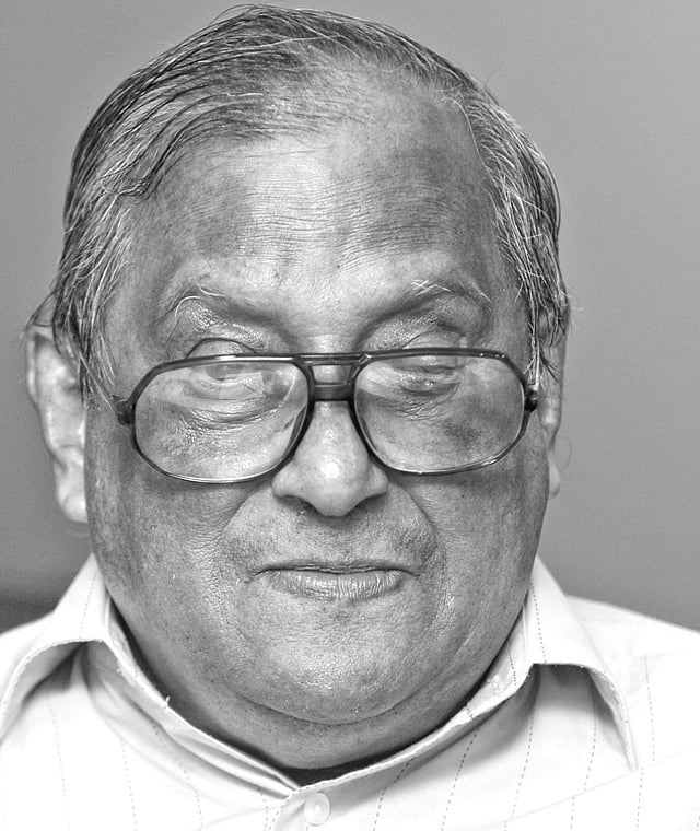 আকবর আলি খান