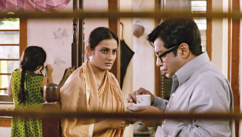 মেঘমল্লার ছবিতে শিশুশিল্পী জারা, অপর্ণা ঘোষ ও শহীদুজ্জামান সেলিম