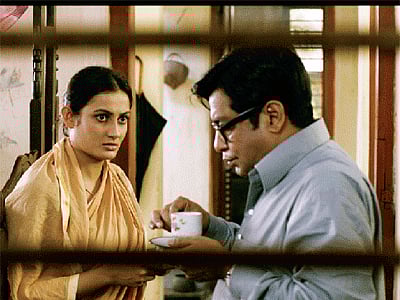 মেঘমল্লার ছবিতে জারা, অপর্ণা ঘোষ ও শহীদুজ্জামান ​সেলিম