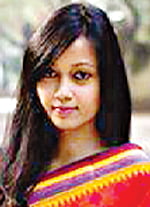 নাদিরা মুসতারী