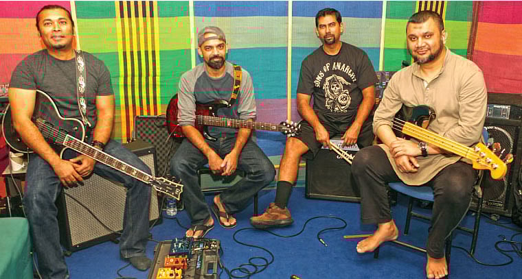 রকস্ট্রাটার ব্যান্ডের সদস্যরা। ছবি: প্রথম আলো
