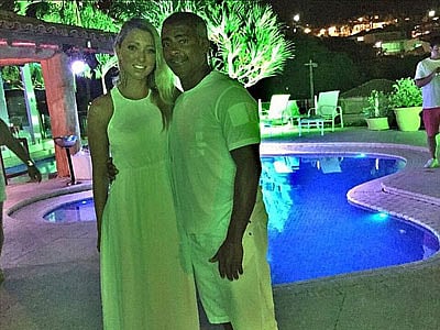 রোমারিও এখন ‘রোমিও’! প্র্যাটের সঙ্গে ব্রাজিলের বিশ্বকাপজয়ী তারকা। ছবি: মেইল অনলাইন