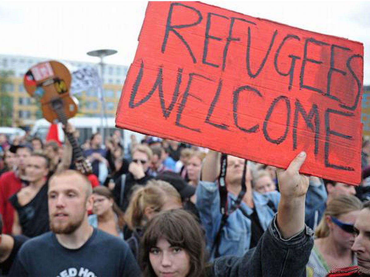 ইসলামবিদ্বেষীদের বিরুদ্ধে ইউরোপের প্র​ি​তরোধও কম জোরদার নয়