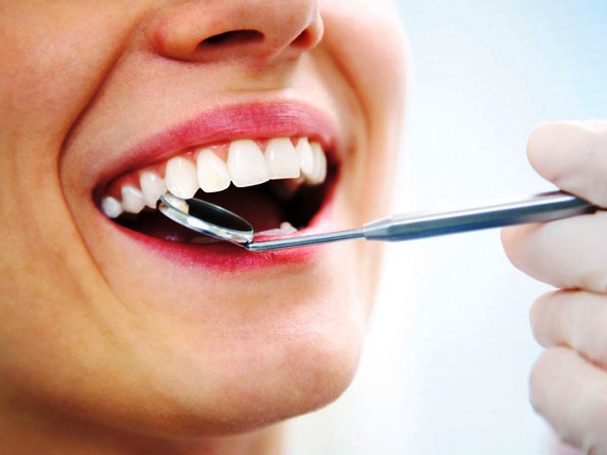 প্রথম পর্যায়ে ধরা পড়লে ওরাল ক্যানসার সম্পূর্ণ নিরাময়যোগ্য। কিন্তু দ্বিতীয় পর্যায়ে পৌঁছে গেলেই এর চিকিৎসা ও নিরাময় খুবই কঠিন হয়ে পড়ে। ছবিটি প্রতীকী।