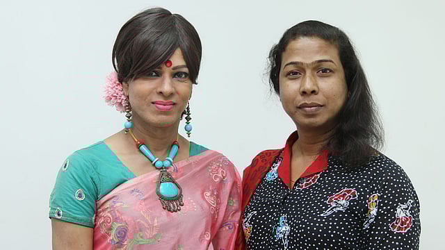 ইভান আহমেদ কথা (বামে) ও অনন্যা বণিক। ছবি: জাহিদুল করিম